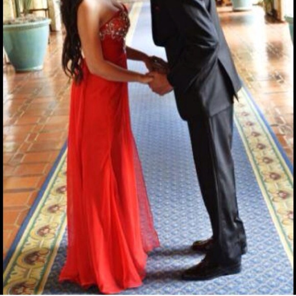 Red Prom Dress❤️ - Picture 4 of 4